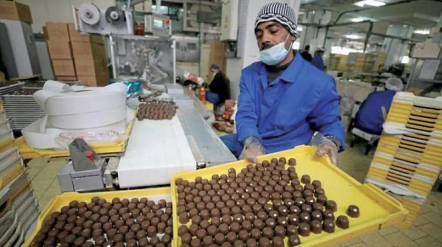 Moody's, sürdürülebilir büyüme oranlarına ulaşmanın, çok sayıda katılımcının işgücü piyasasına katılmasını artıran reformlara bağlı olduğunu söyledi (Reuters)