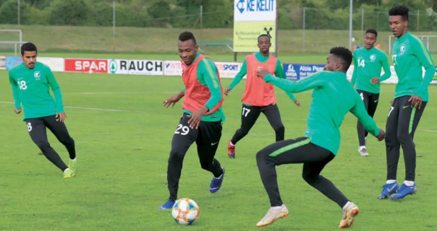 من تدريبات الأخضر الشاب في معسكر النمسا (الشرق الأوسط)