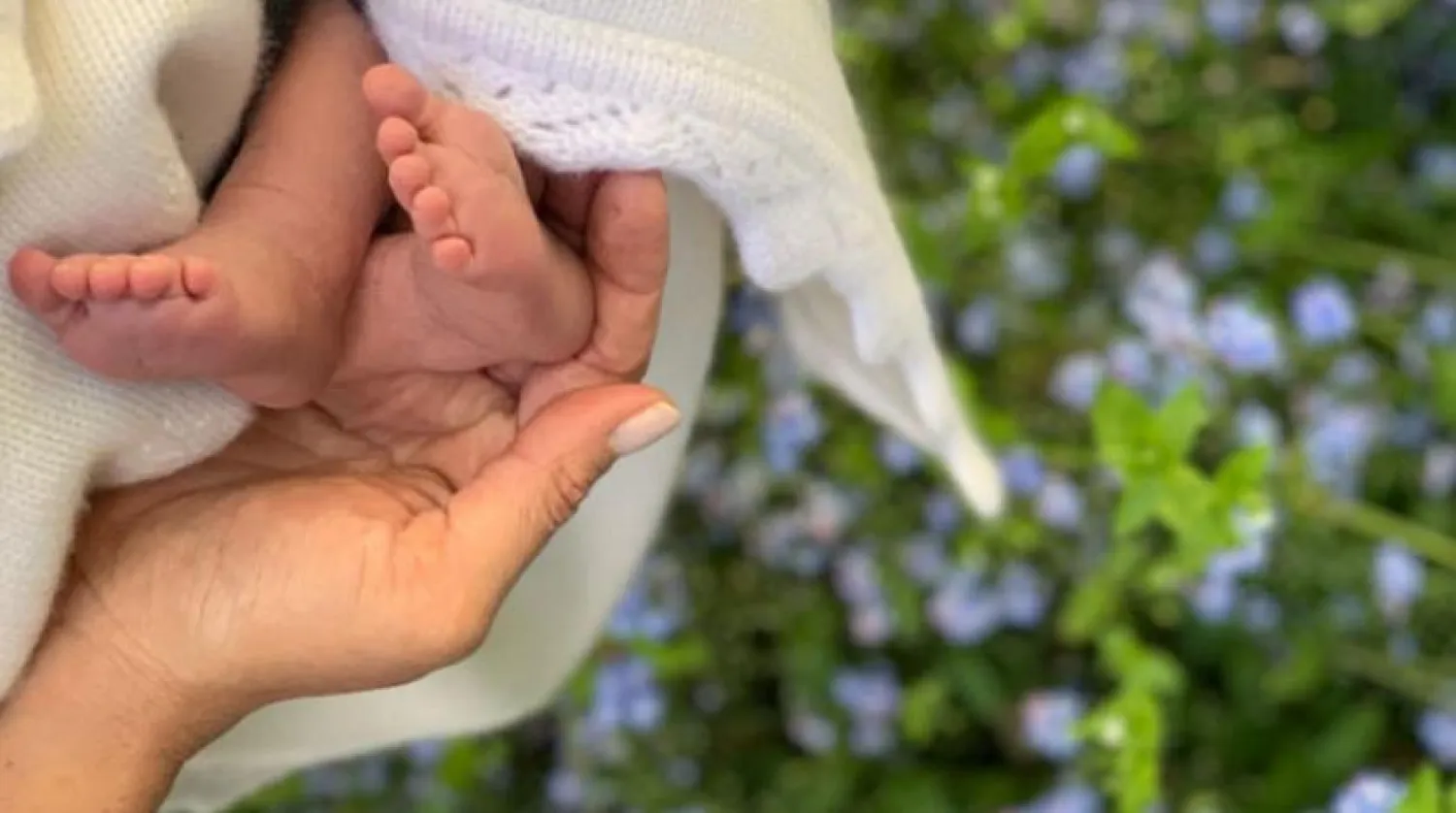  Meghan Markle ve bebeğinin ilk pozu (AP)