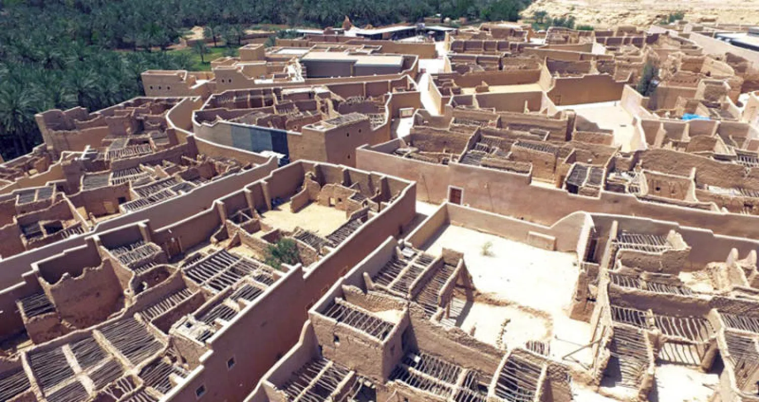 ارتبط اسم الدرعية بالدولة السعودية الأولى كعاصمة لها ومن أهم آثارها قصر سلوى وسور الطريف وهو سور كبير عليه عدد من الأبراج الضخمة للمراقبة