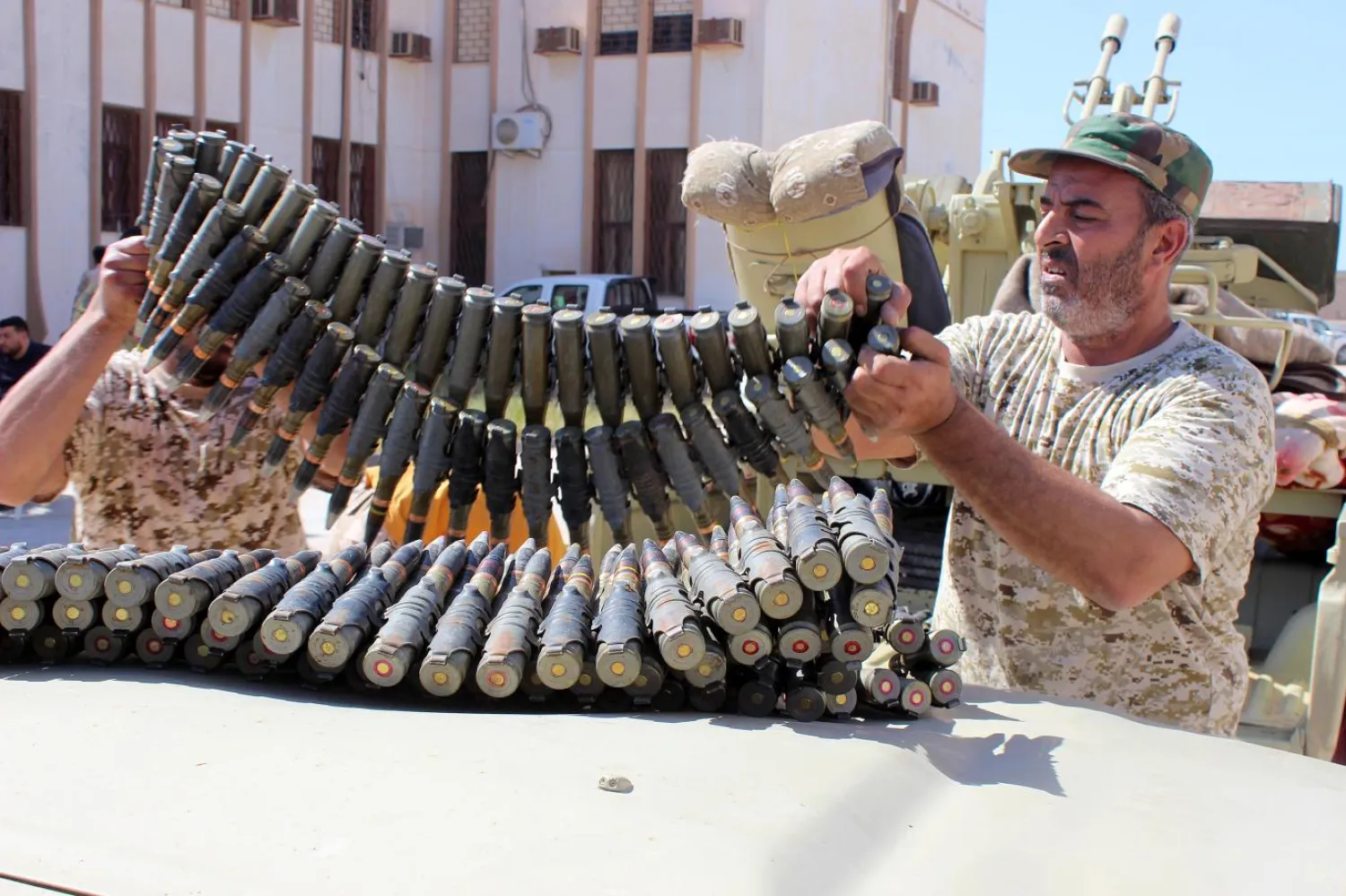 Libya hükümet güçleri unsurları, Misrata’dan çıkmaya hazırlanıyor (Reuters)