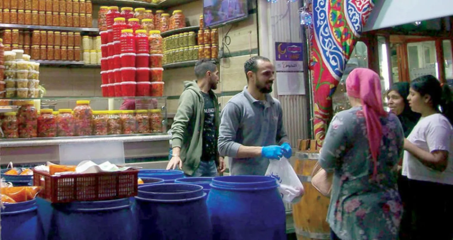 محل بيع مخللات بالقاهرة (الشرق الأوسط)