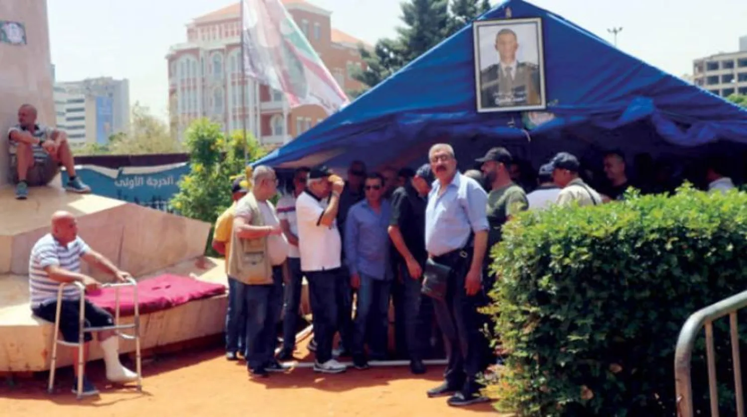 Protestocu askerlerin kurduğu çadır (Şarku’l Avsat)