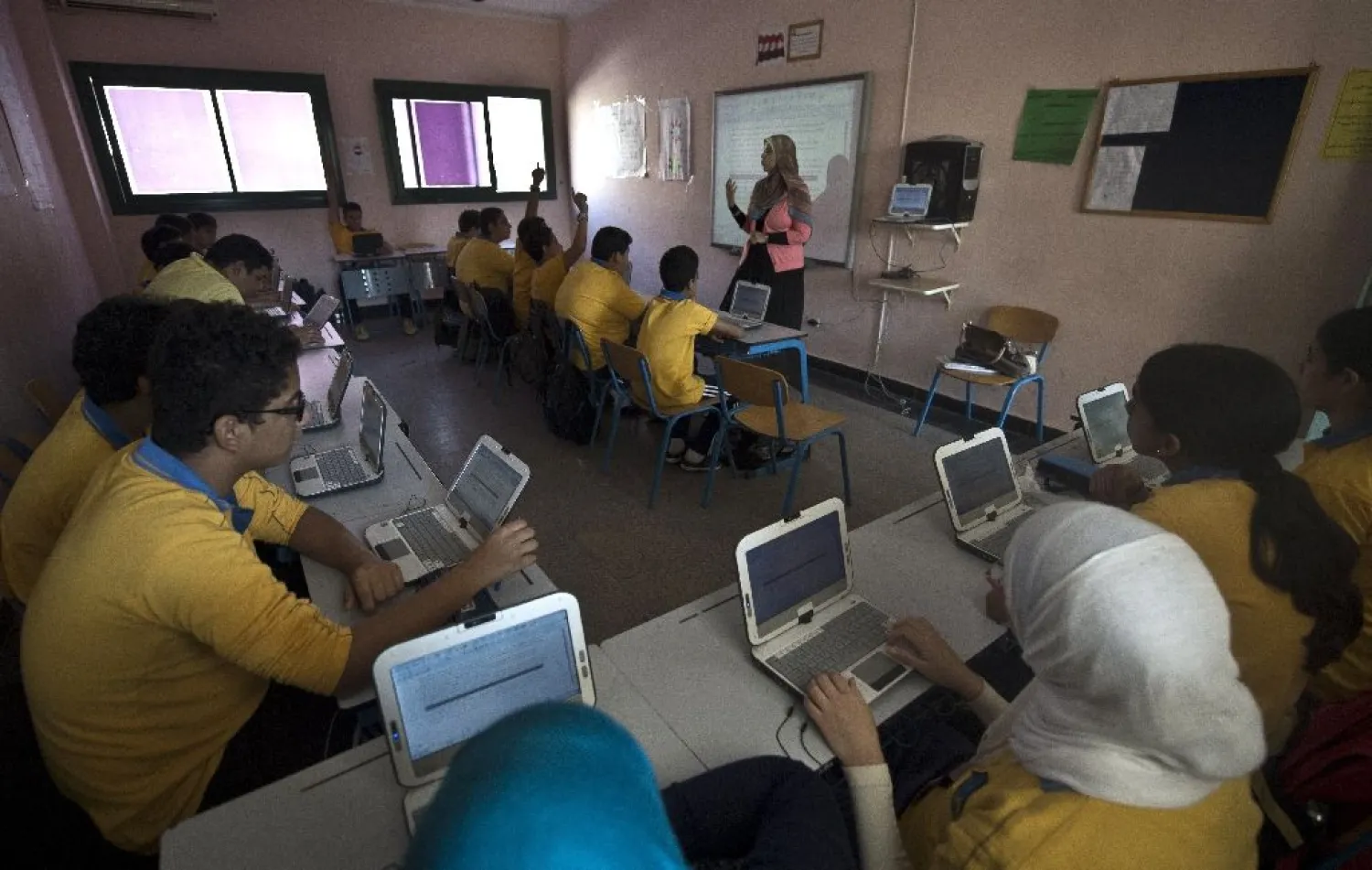 Egyptian students attend a secondary school class. (AFP file photo)