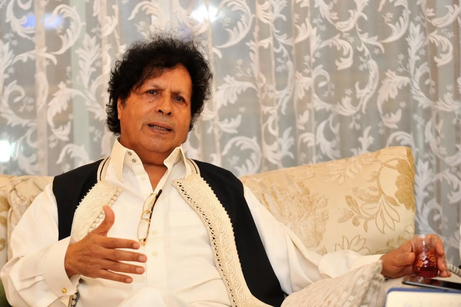 Kaddafi ed-Dem, Mısır-Libya İlişkileri Özel Koordinatörü ve Kaddafi’nin özel elçisi olarak görev yapıyordu (Hüssam Ali, IndependentArabia)