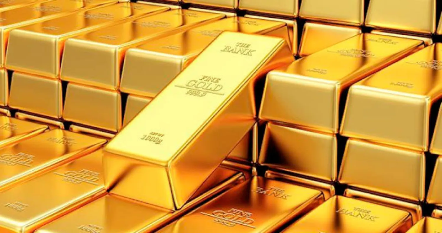 الذهب يتماسك قرب ذروة 3 أشهر بفعل مخاوف تباطؤ الاقتصاد