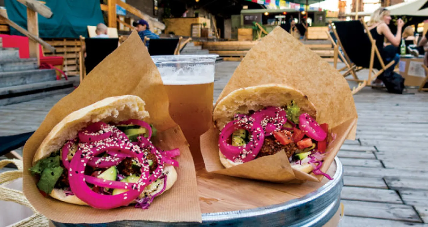 الفلافل... البرغر النباتي الشرقي