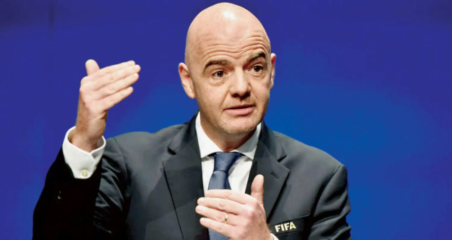 رئيس الاتحاد الدولي لكرة القدم السويسري جياني إنفانتينو