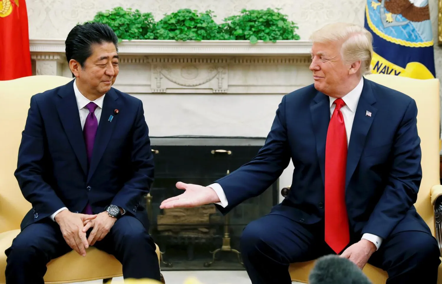 FILE PHOTO: US President Donald Trump meets with Japanese Prime Minister Shinzo Abe in the Oval Office of the White House in Washington, US, June 7, 2018. REUTERS/Kevin Lamarque/File Photo