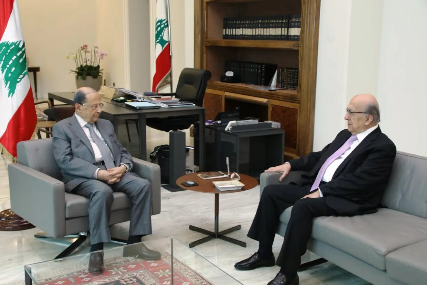 President Michel Aoun meets with the head of the Association of Banks, Dr. Joseph Torbey. (NNA)