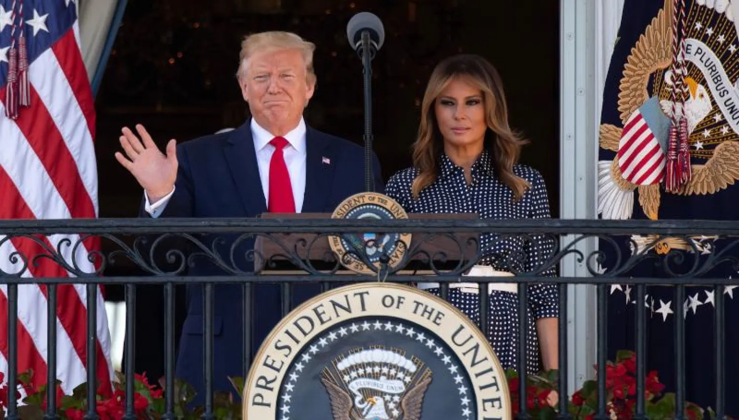الرئيس الأميركي دونالد ترمب وزوجته ميلانيا (أ.ف.ب)