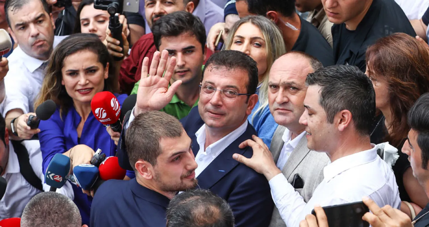 إمام أوغلو (إ.ب.أ)