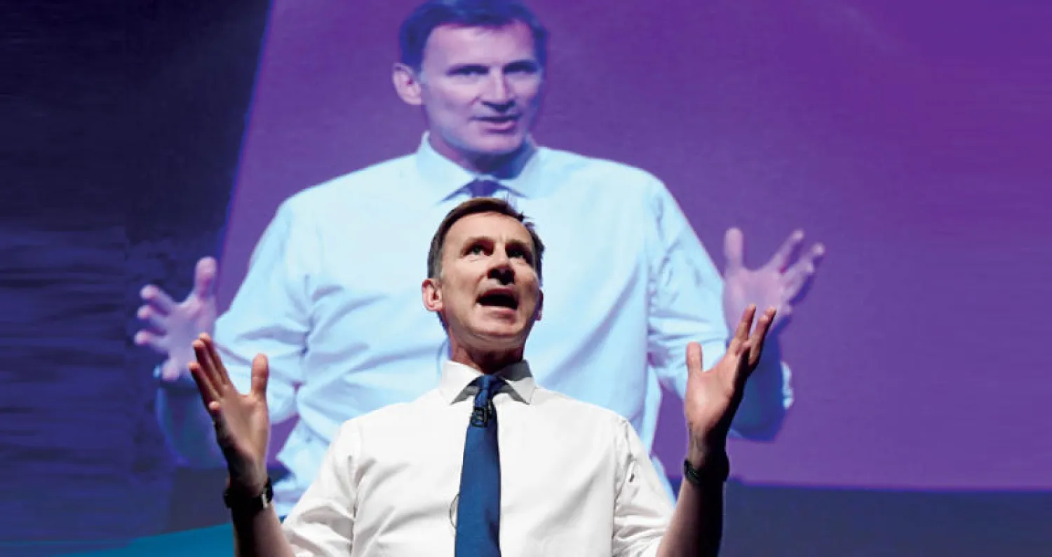 جيريمي هانت ارتفعت أسهمه قليلاً أمام جونسون الذي ما زال الأوفر حظاً لخلافة ماي (إ.ب.أ)