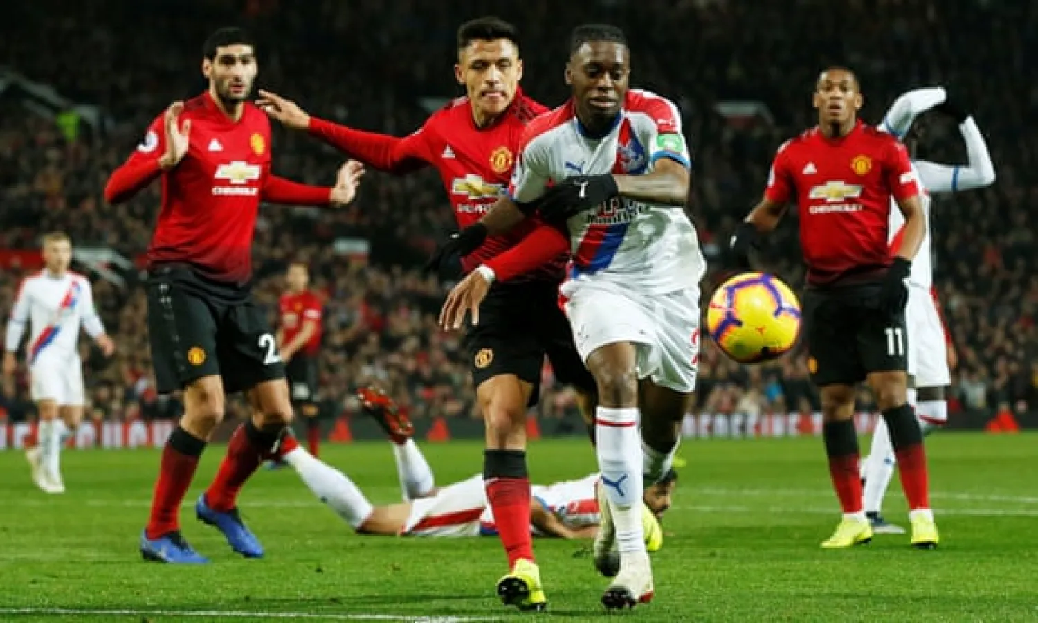  Aaron Wan-Bissaka playing for Crystal Palace last season at Manchester United, who have agreed a deal to buy the full-back. Photograph: Andrew Yates/Reuters
