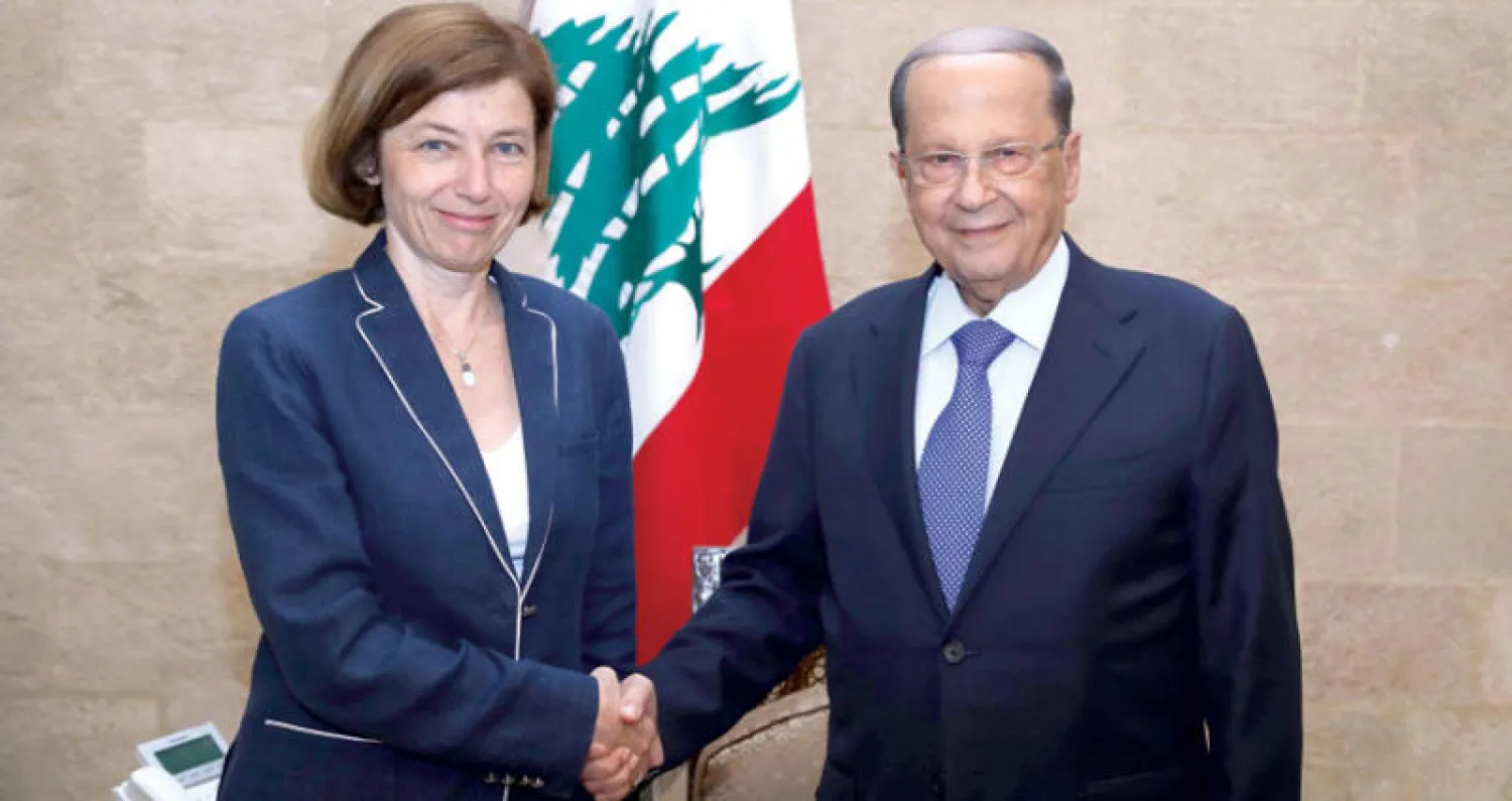 الرئيس ميشال عون خلال استقباله الوزيرة بارلي (أ.ف.ب)