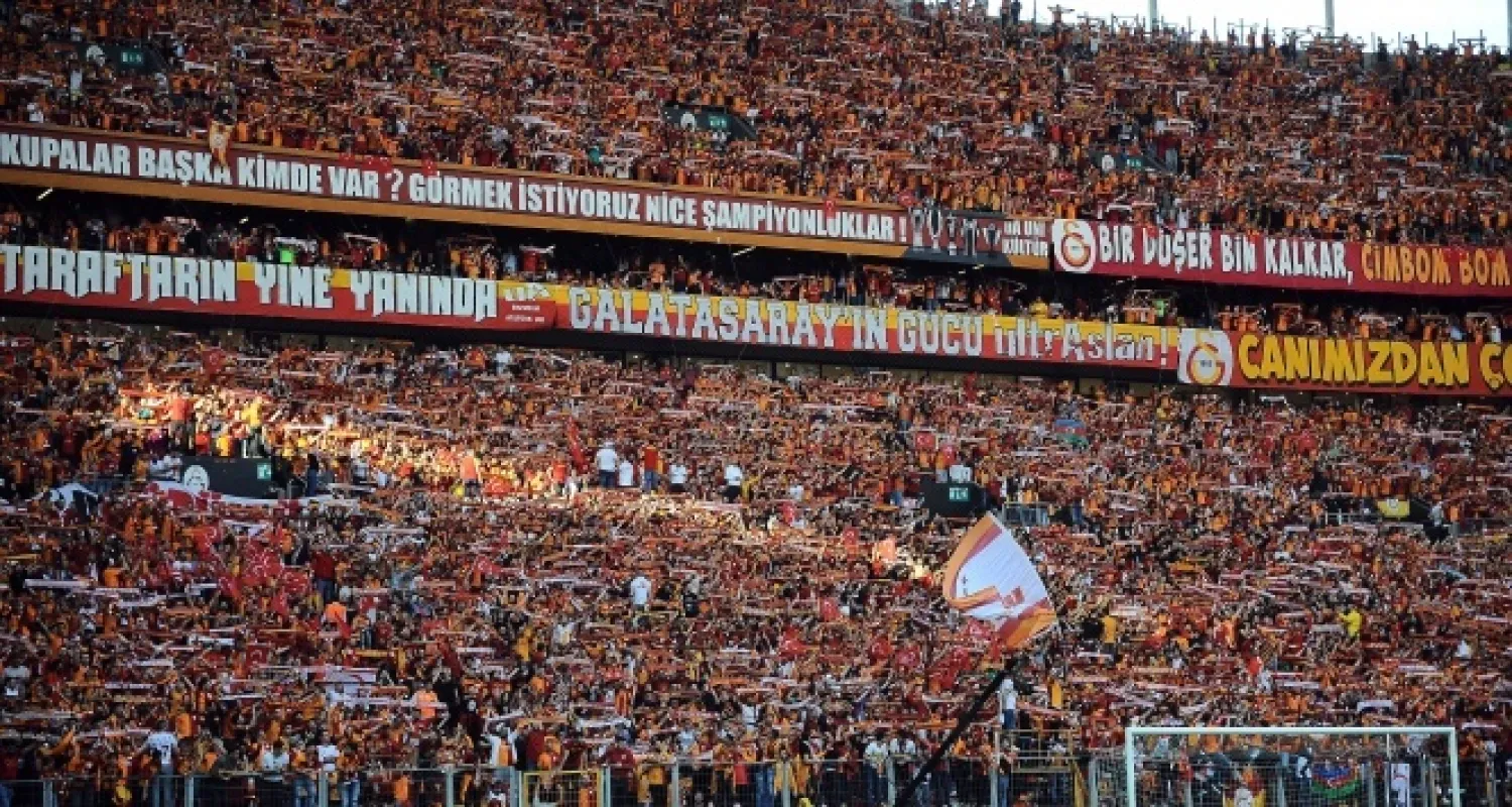 Galatasaray'da kombineler genel satışa çıktı