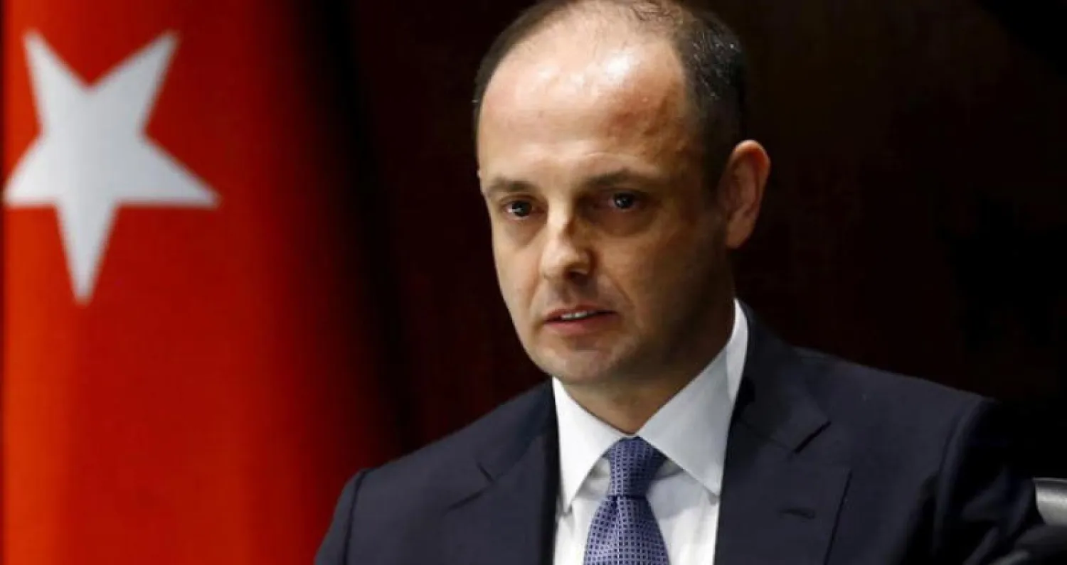 محافظ البنك المركزي المعزول مراد شتينكايا (رويترز)