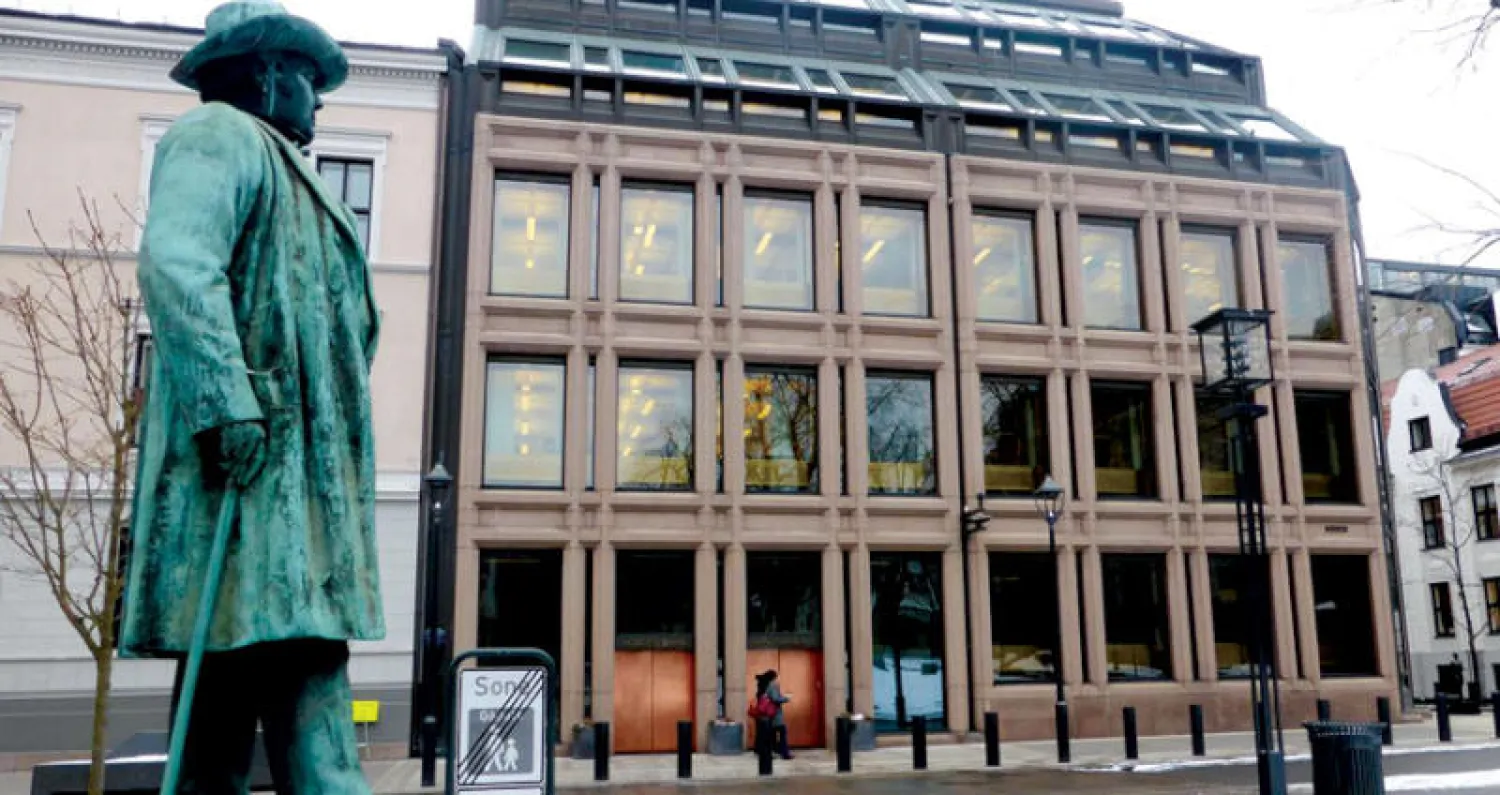 عوامل عدة تدعم اتجاه البنك المركزي في النرويج لتنبي سياسات مالية تشددية على عكس باقي دول أوروبا (رويترز)