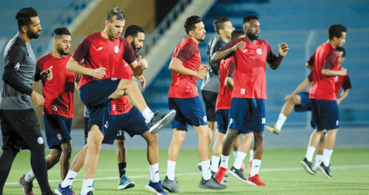 جانب من تدريبات العدالة استعدادا للموسم الجديد (الشرق الأوسط)