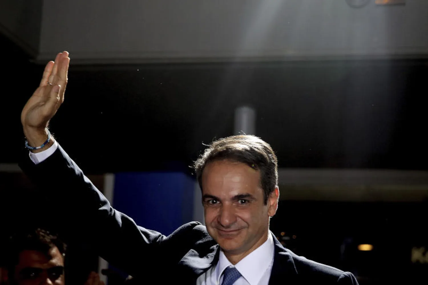 رئيس الوزراء اليوناني المقبل كيرياكوس ميتسوتاكيس (أ.ب)