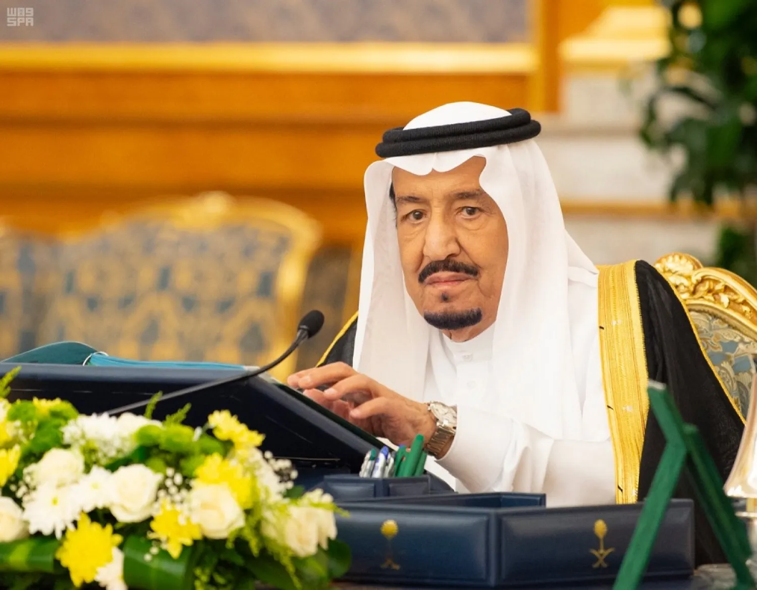 Custodian of the Two Holy Mosques King Salman bin Abdulaziz chaira a cabinet meeting in Jeddah. (SPA)