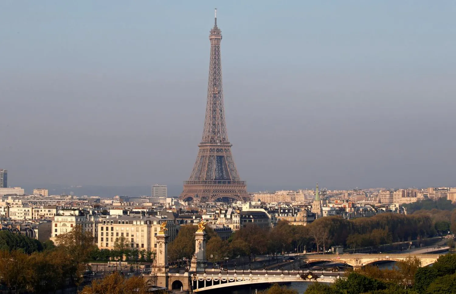 General view of the Eiffel tower behind the Seine river in Paris, France, April 14, 2019 (File Photo: Reuters)