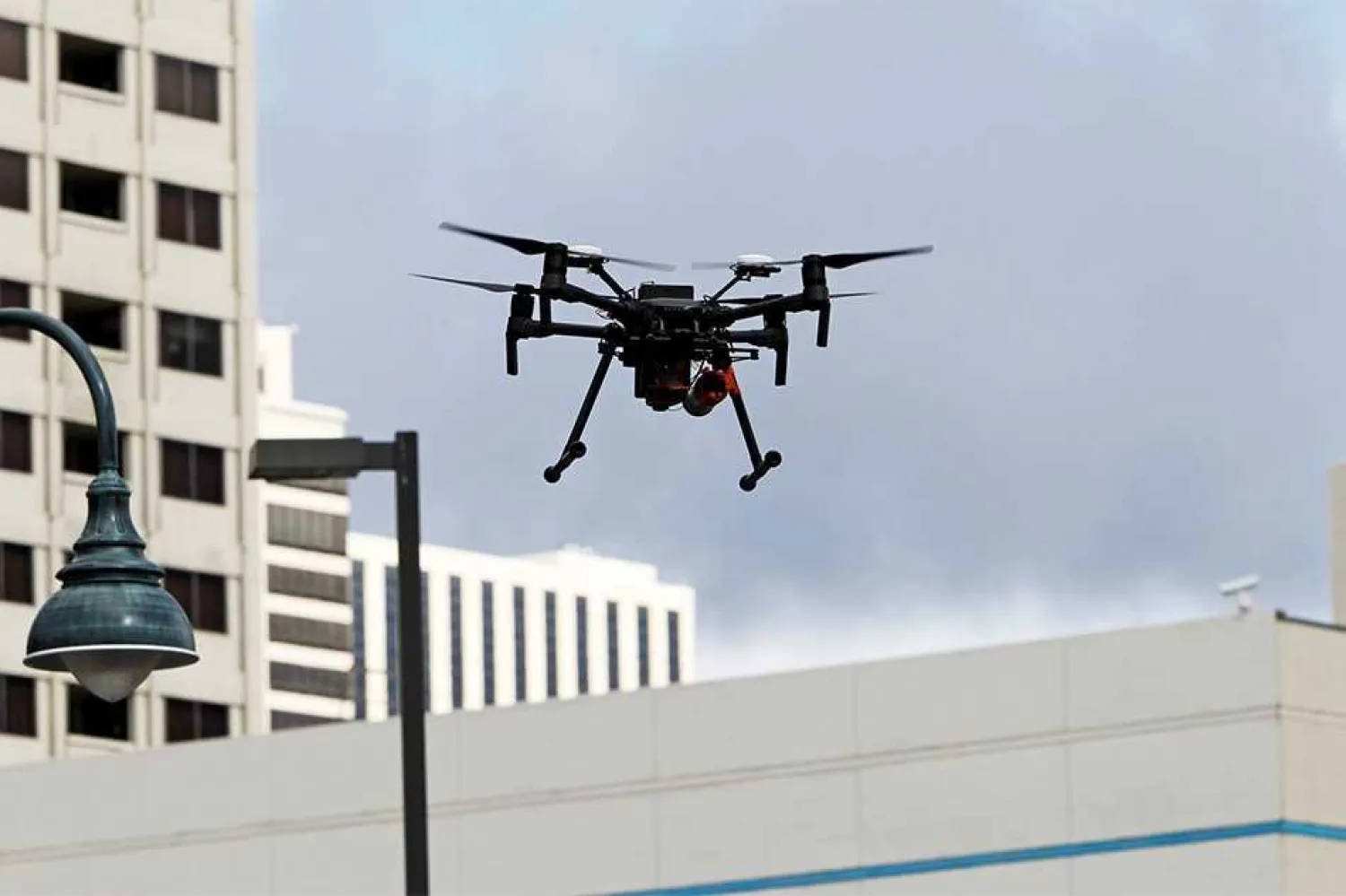 A drone flies over downtown during a NASA demonstration on the testing of its Unmanned Aircraft Systems Traffic Management (UTM) platform in Reno, Nevada, US, May 21, 2019. Bob Strong, Reuters