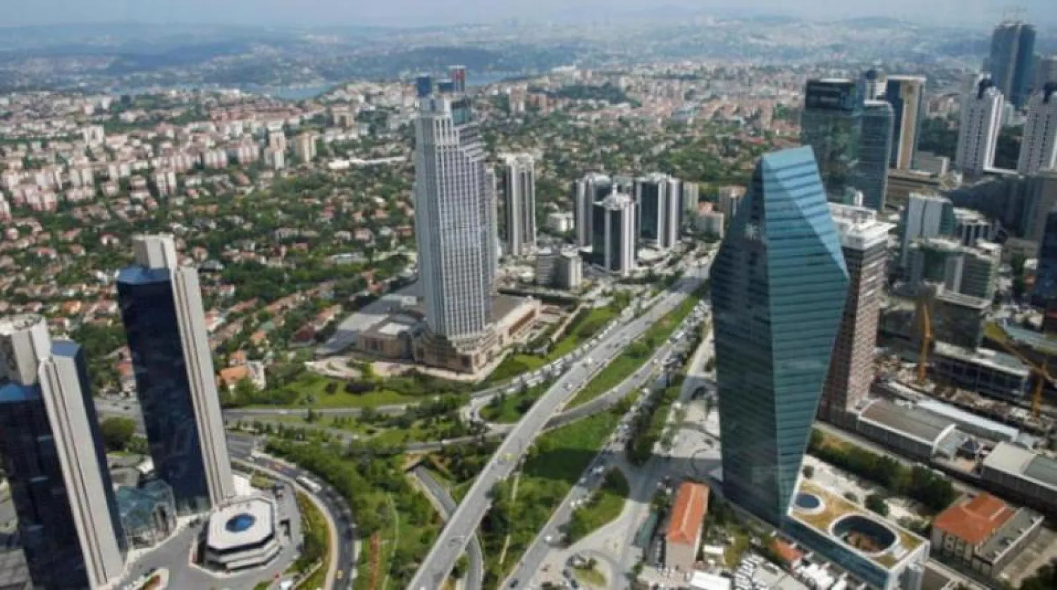 حي الأعمال في إسطنبول ( أرشيف - رويترز)