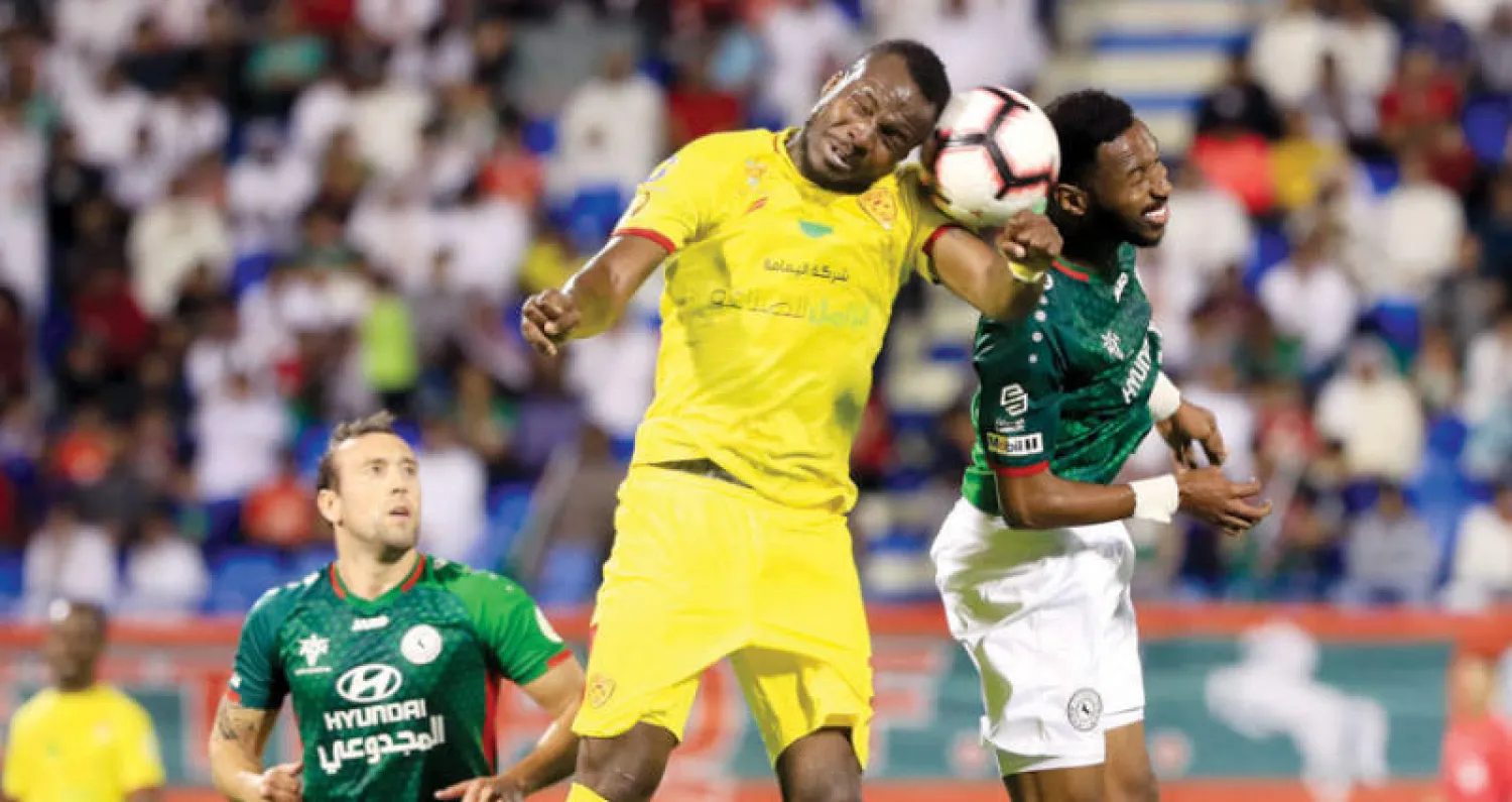 من إحدى المواجهات التي جمعت الاتفاق والقادسية في الموسم الماضي (الشرق الأوسط)