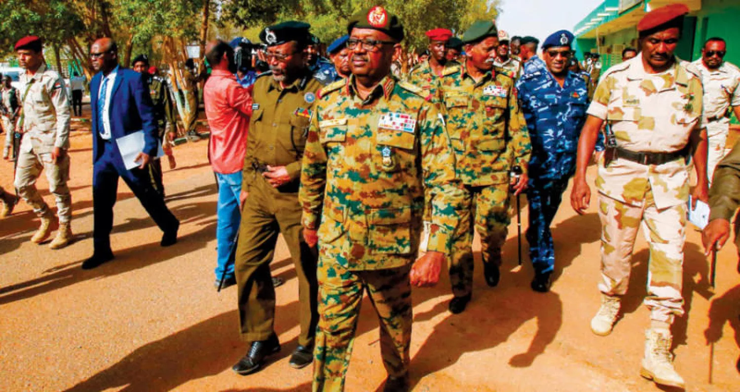 العميد جمال عمر عضو المجلس العسكري كشف تفاصيل المحاولة الإنقلابية أول من أمس (أ.ف.ب)