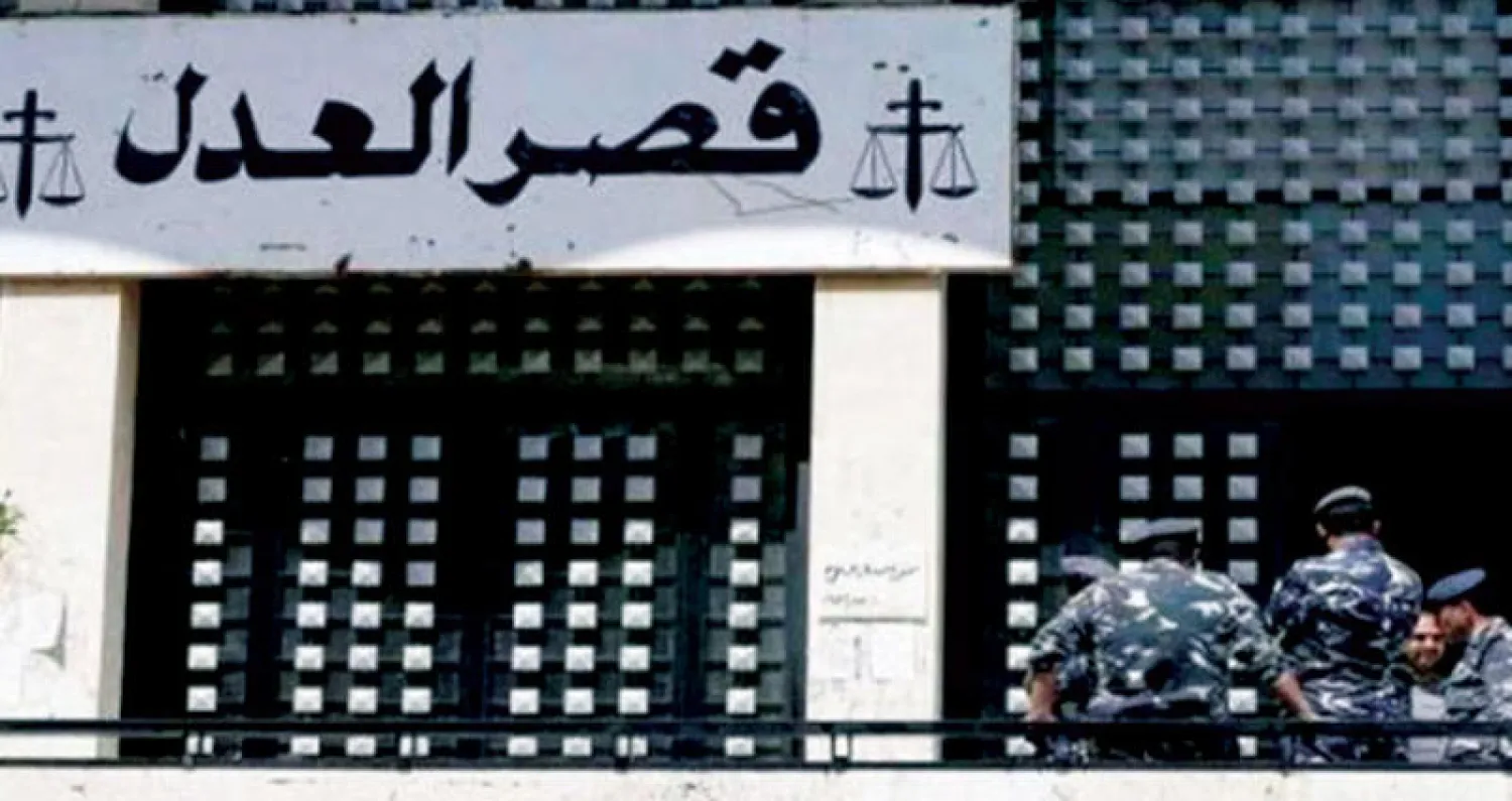 «حرب سياسية» بين قضاة لبنان حول ملفات الفساد