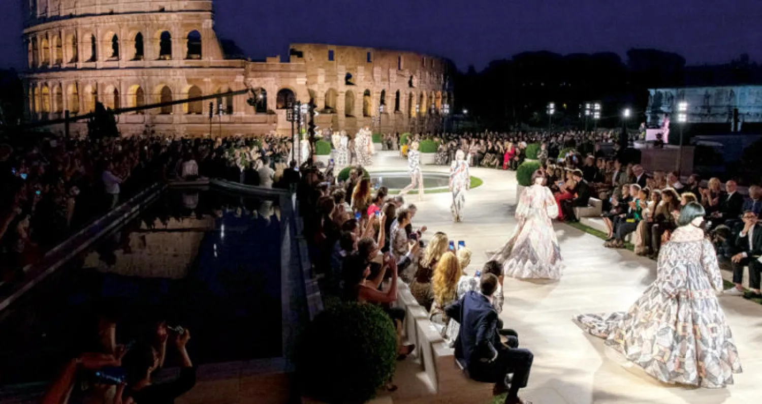 عرض ساحر أقيم في موقع أسطوري (تل بيلاتين)