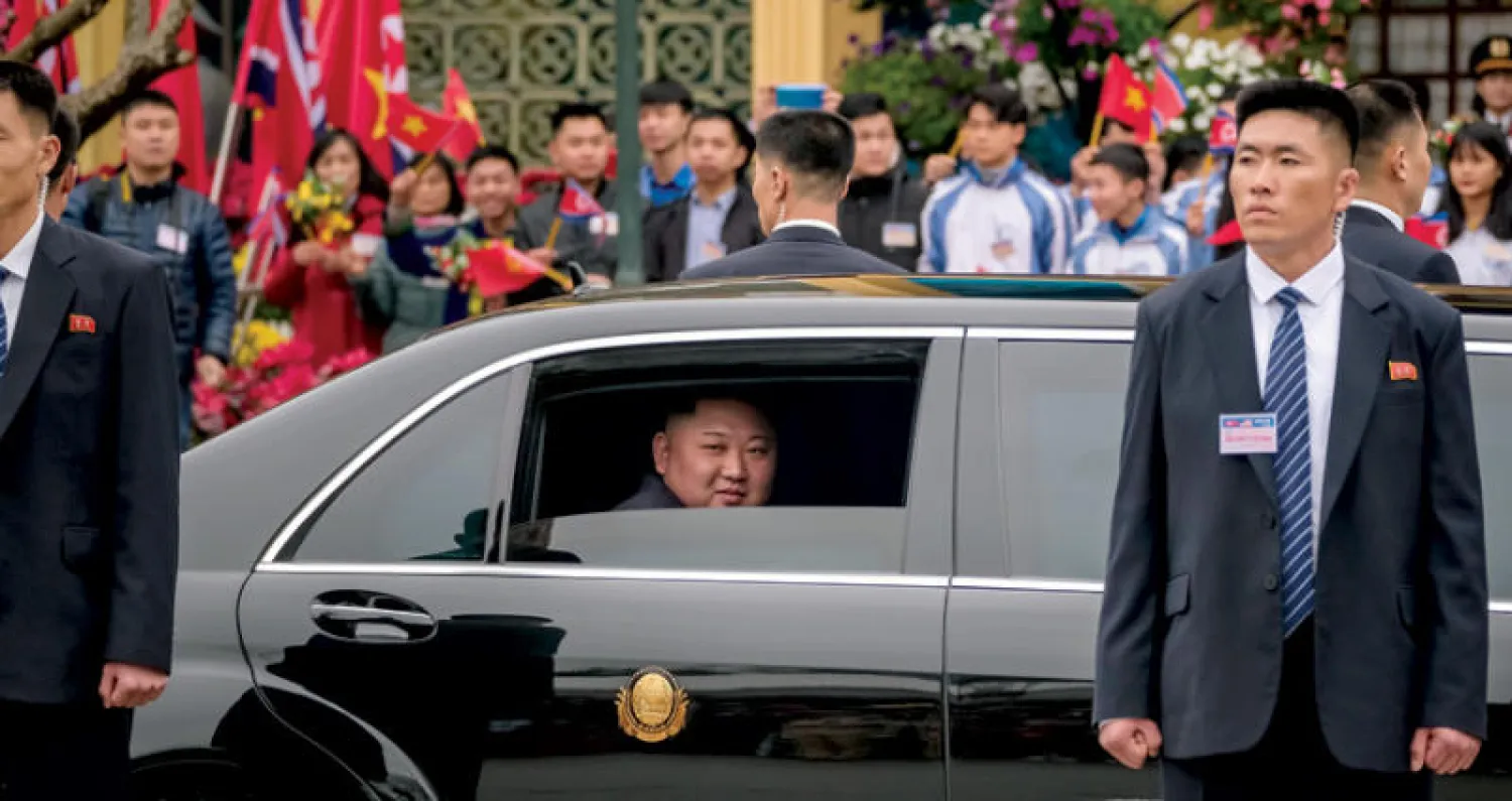 كيم يجوب شوارع هانوي بسيارته في 26 فبراير الماضي (غيتي)