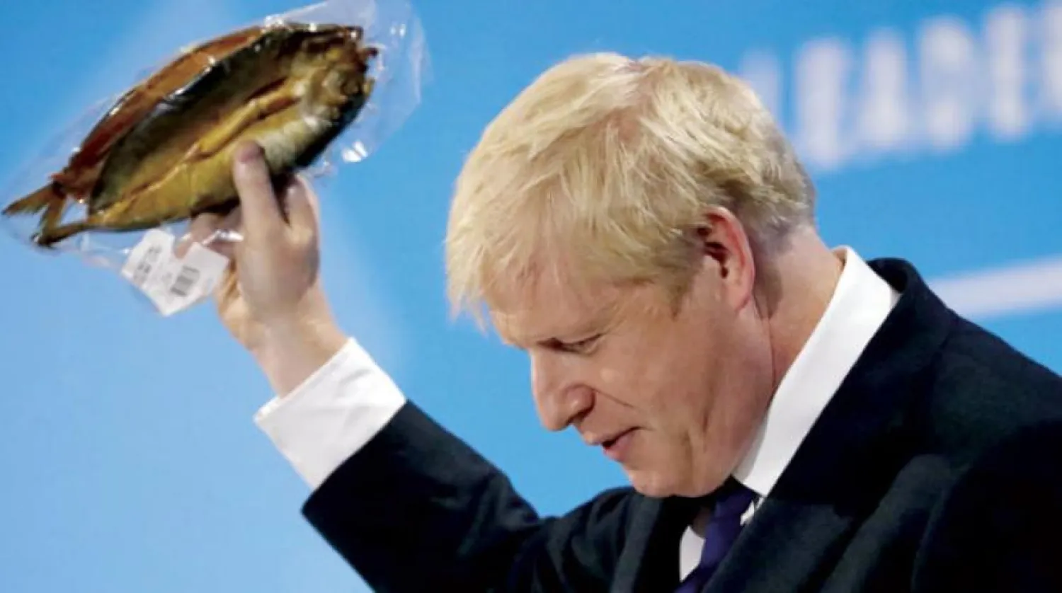 Boris Johnson, Hunt ile münazarası sırasında AB bürokrasine saldırmak adına füme balık sundu (AFP)
