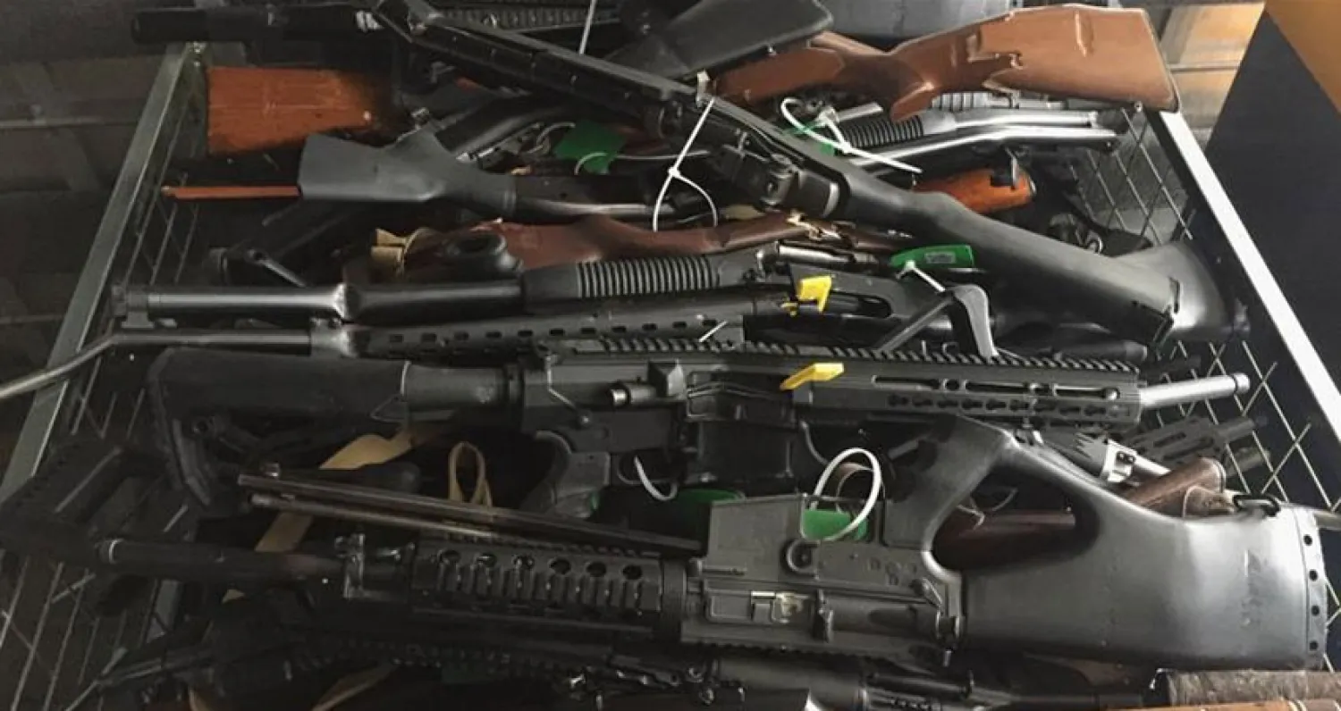 مواطنو نيوزيلندا يسلمون 10 آلاف قطعة سلاح