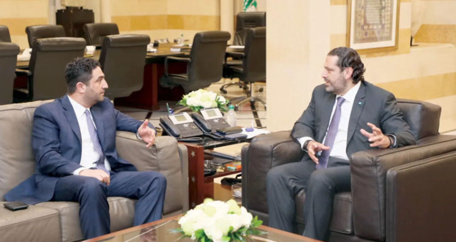 الحريري والغريب خلال اجتماع في بيروت أمس (دالاتي ونهرا)