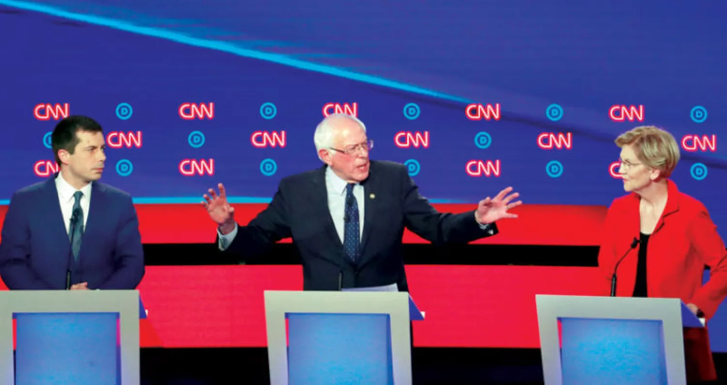 جانب من المناظرة الديمقراطية في ديترويت أمس (رويترز)