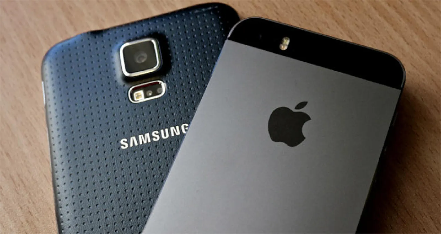 شظايا الحروب التجارية تصيب أرباح «آبل» و«سامسونغ»