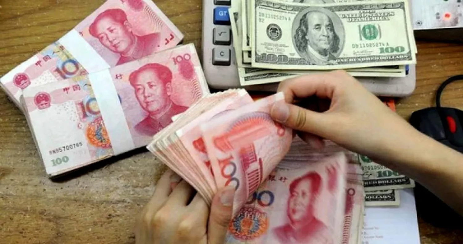 جبهة «حرب العملات» تنفتح «رسمياً» بين أميركا والصين