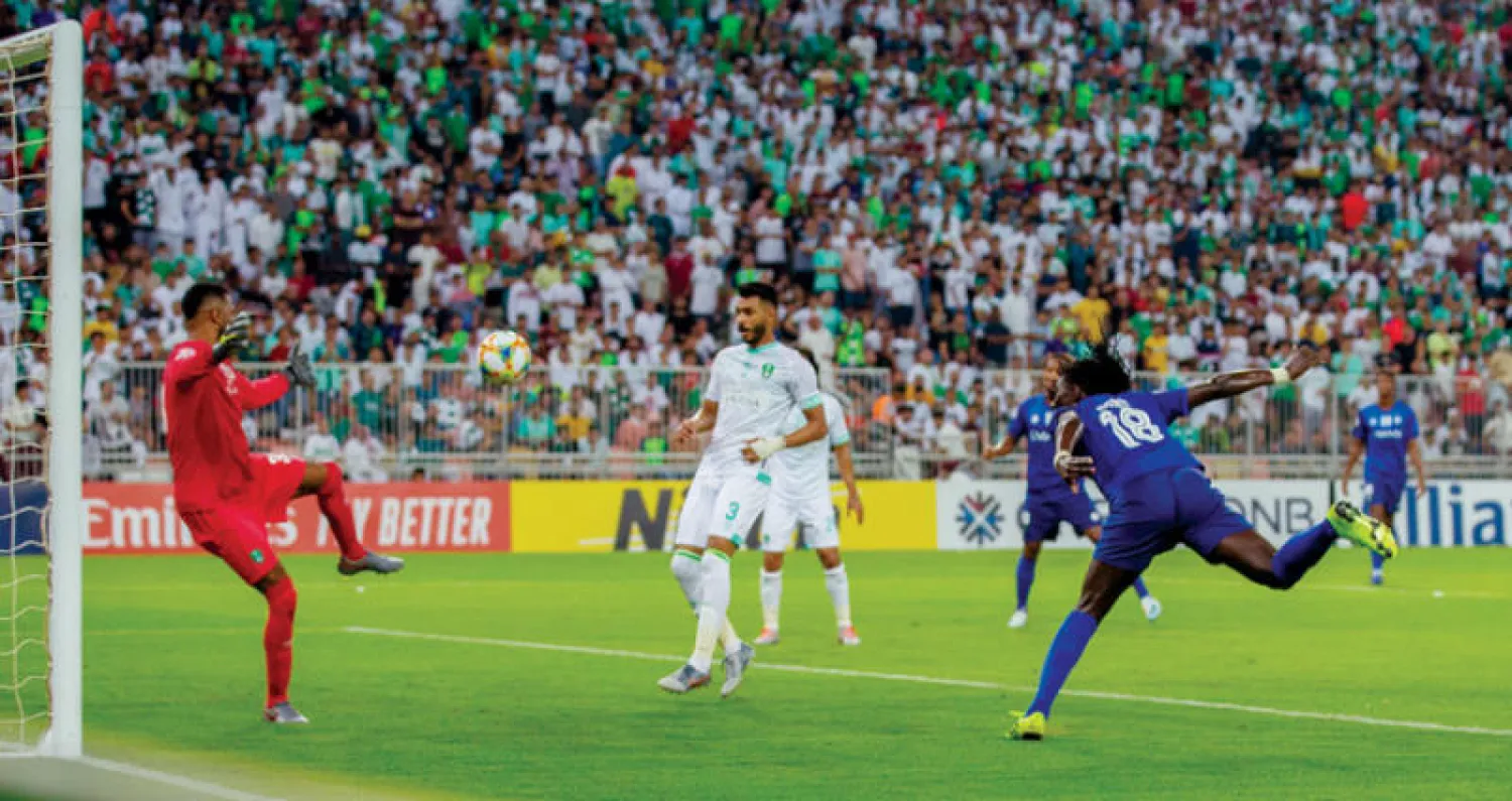 غوميز يحتفل بهدفه الأول في الأهلي (تصوير: محمد المانع)