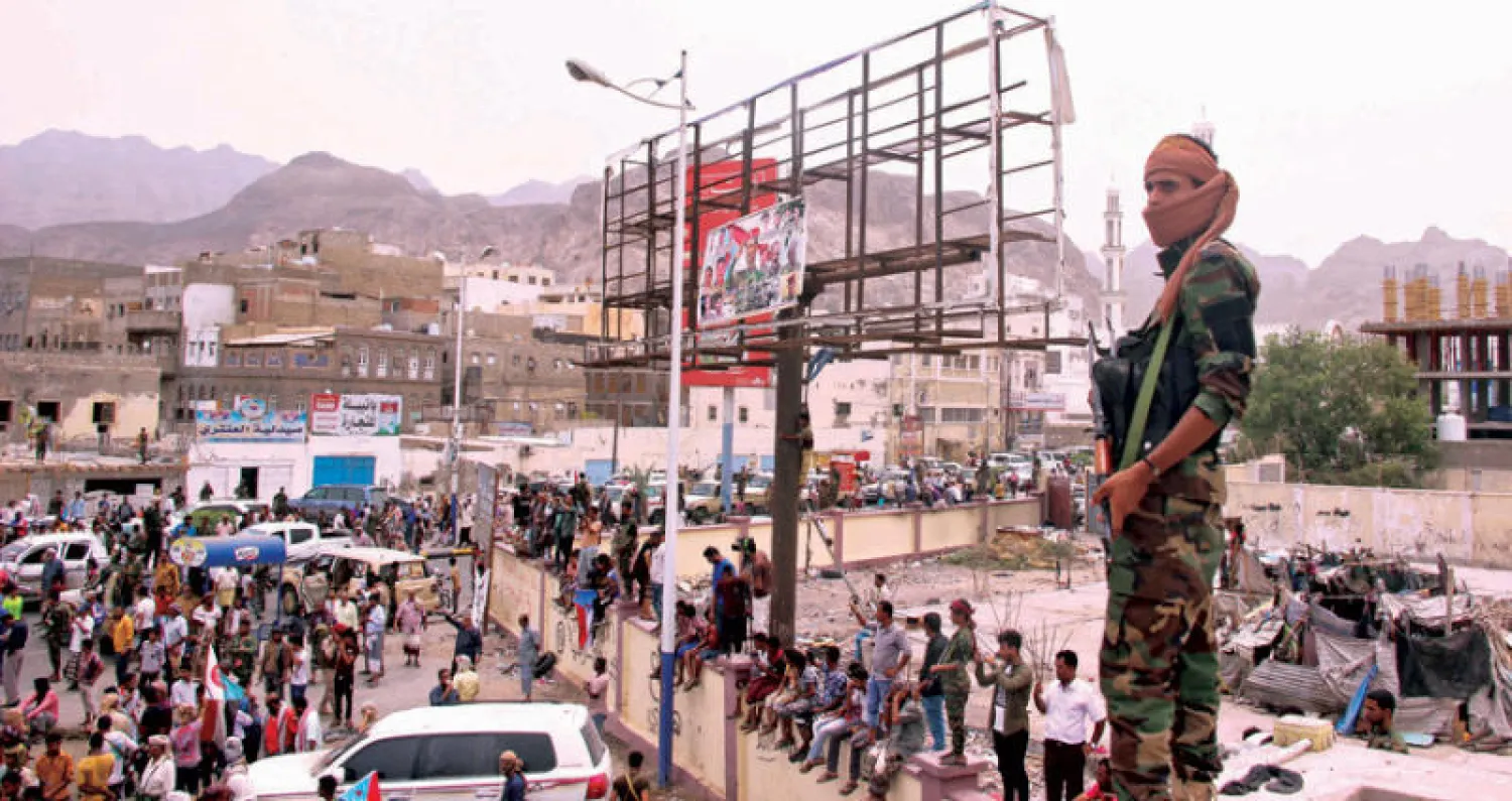 تدابير أمنية خلال تشييع أبو اليمامة (إ.ب.أ)