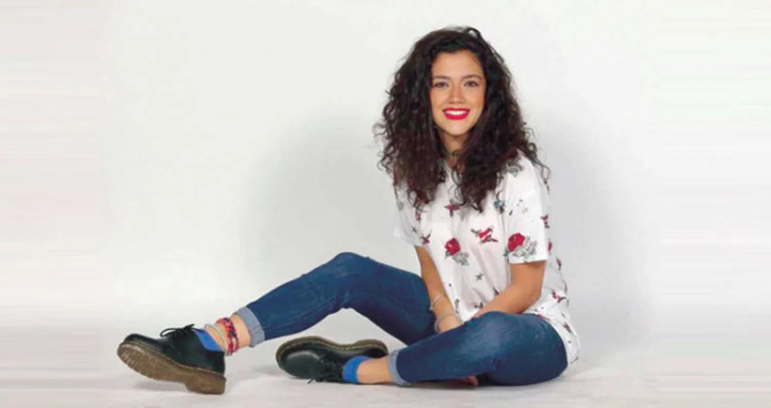 تطل ستيفاني عطا الله حالياً في الفيلم السينمائي «بلا هيبة»