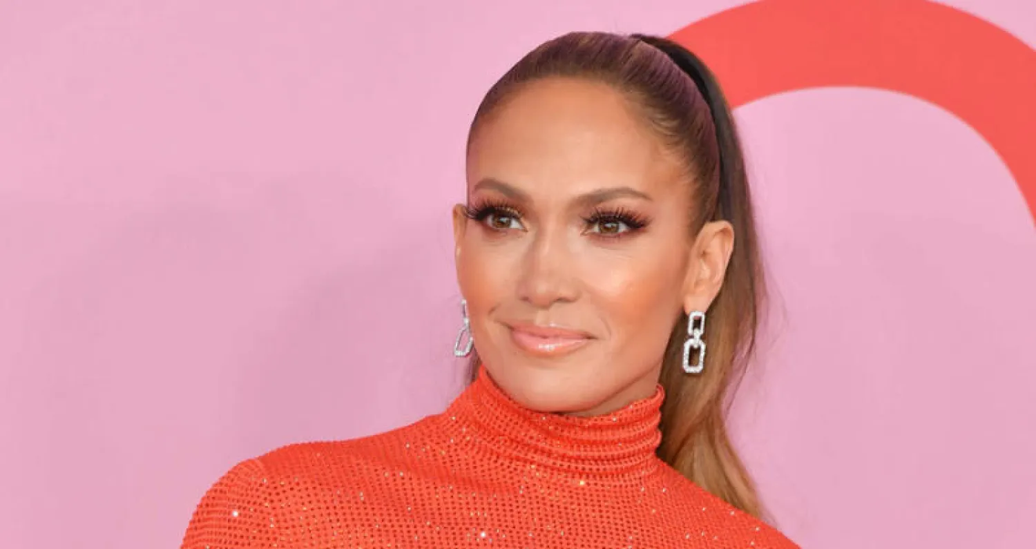 جينيفر لوبيز تحيي أولى حفلاتها في مصر اليوم