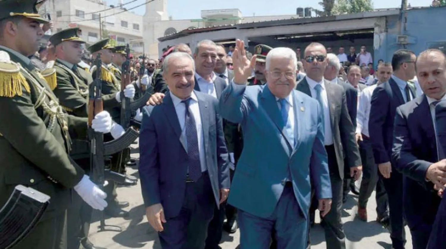  PA President Mahmoud Abbas inspects Jalazone camp on Saturday, August 10, 2019 (Wafa)