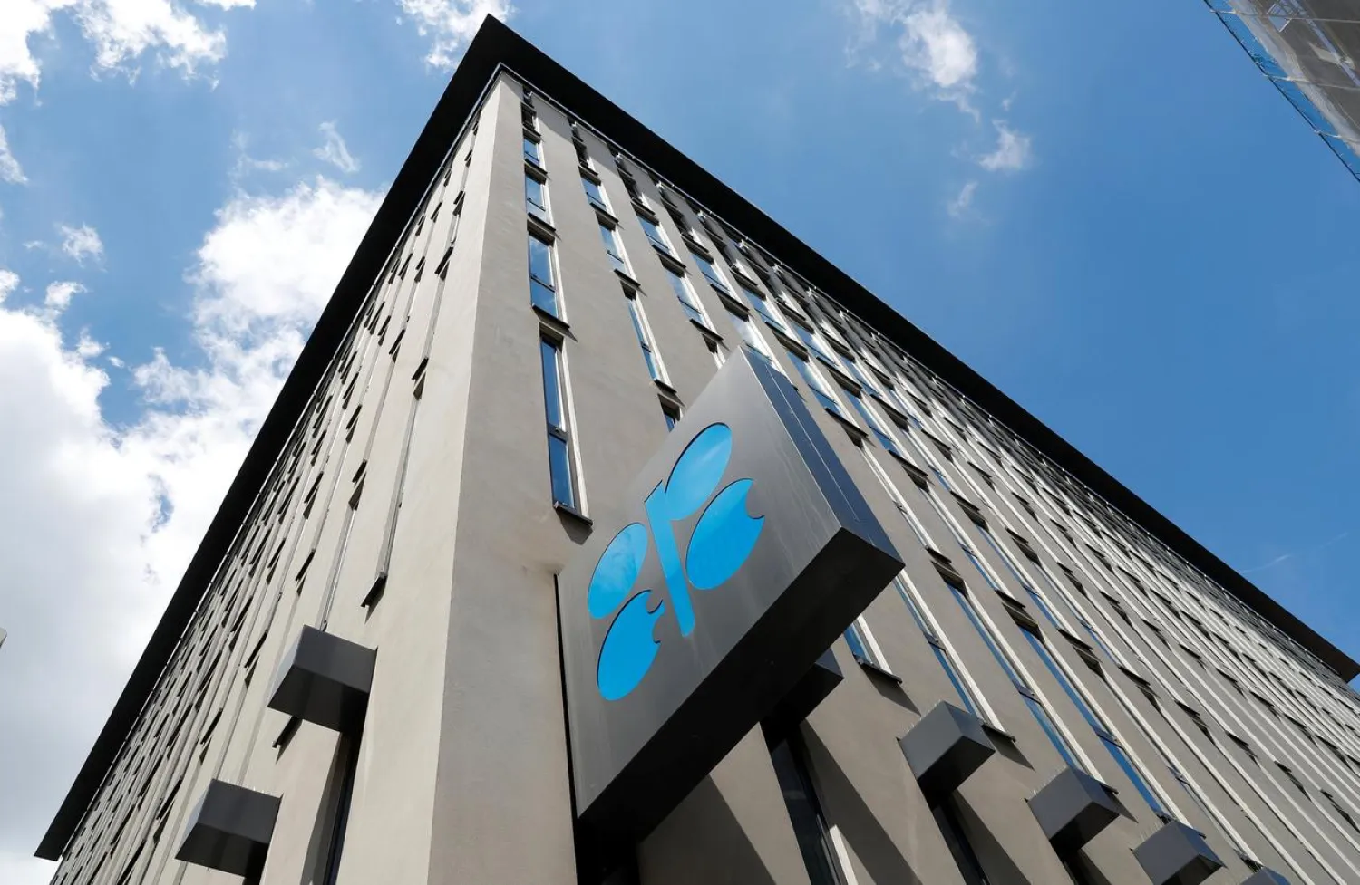 FILE PHOTO: The logo of the Organization of the Petroleoum Exporting Countries (OPEC) at OPEC's headquarters in Vienna, Austria, June 19, 2018. REUTERS/Leonhard Foeger/File Photo