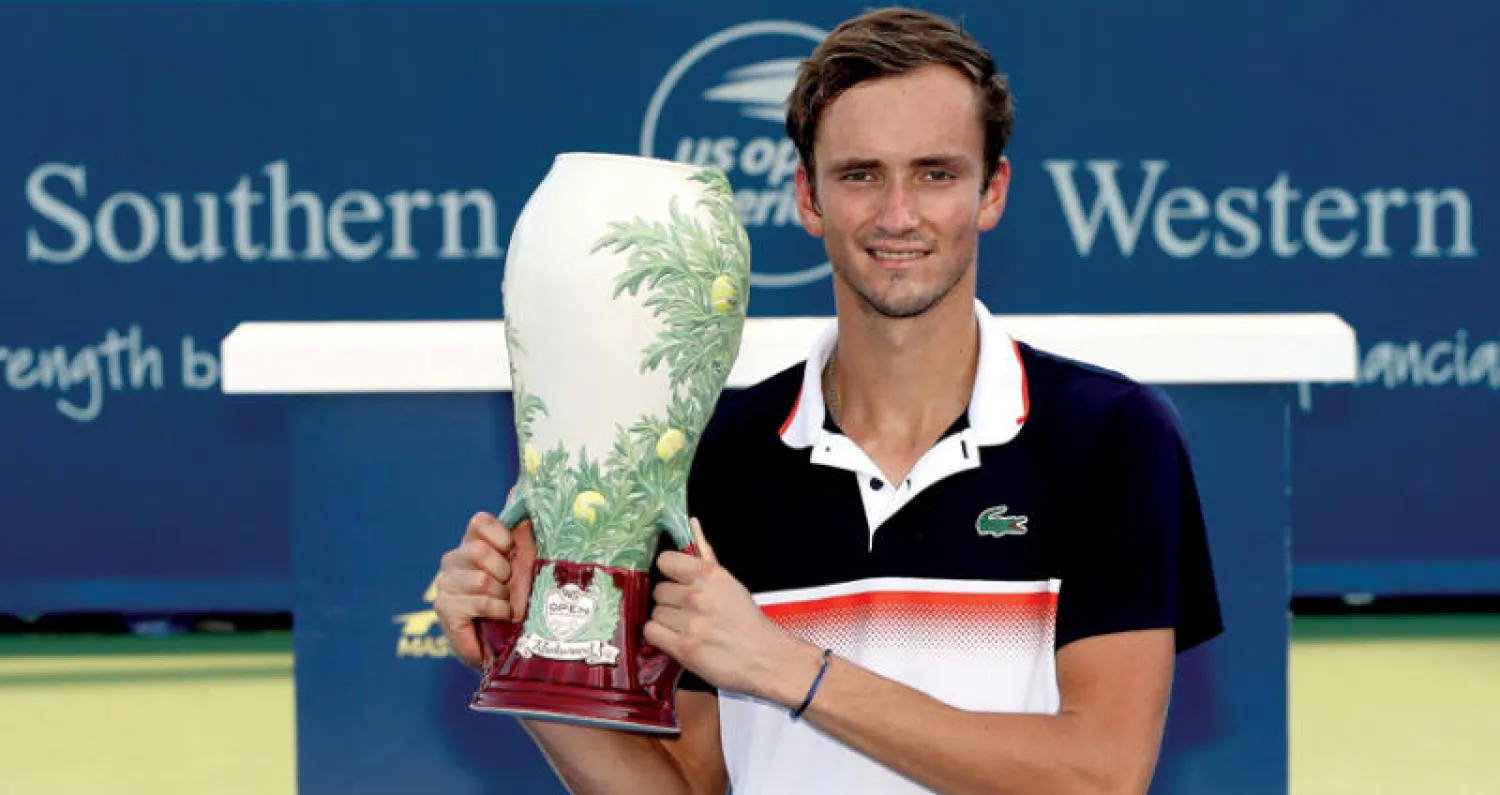 الروسي دانييل ميدفيديف