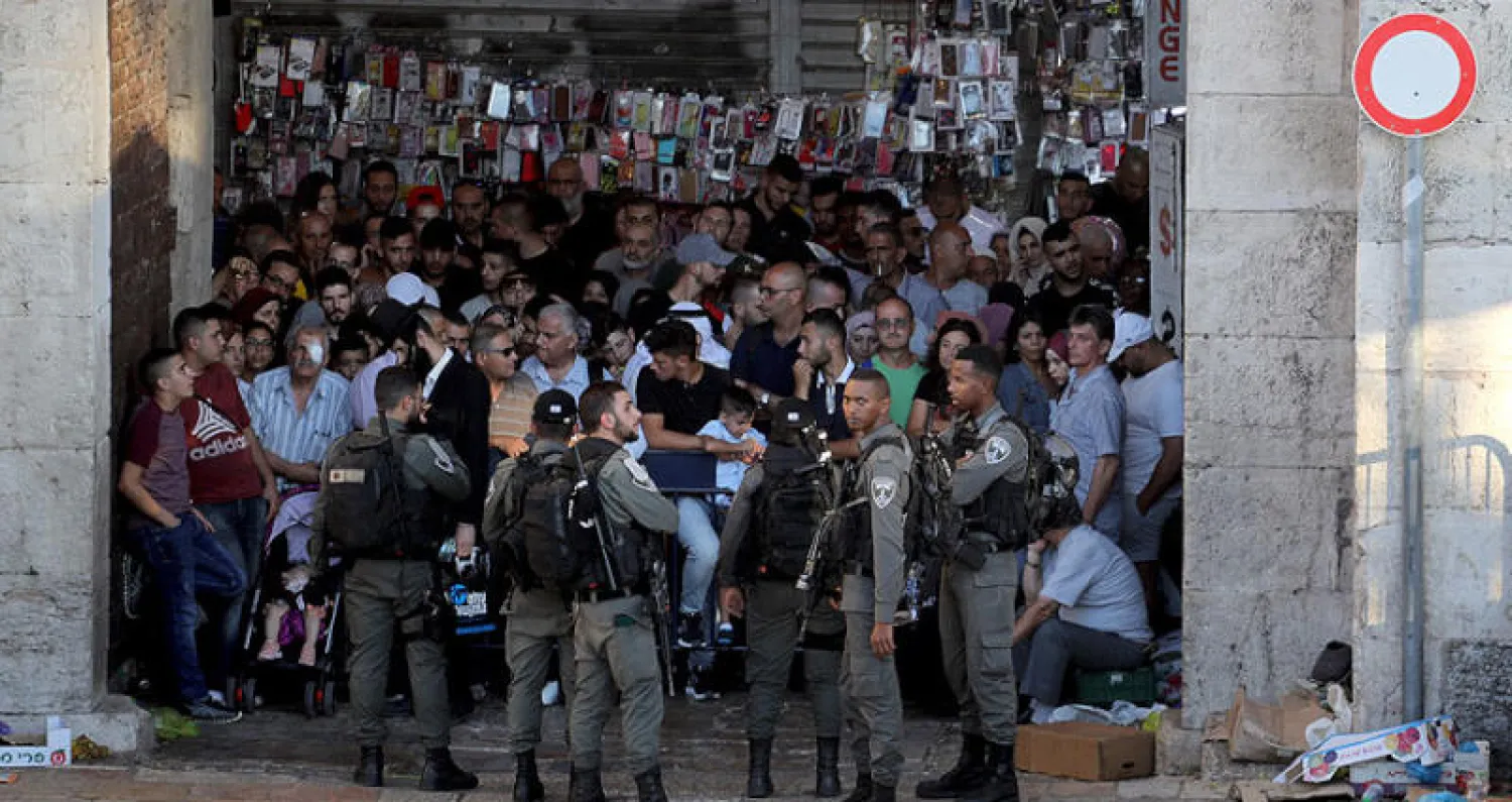 قوات اسراائيلية  أغلقت بوابة دمشق في «الأقصى» منتصف الشهر الحالي بعد حادثة طعن (إ.ب.أ)