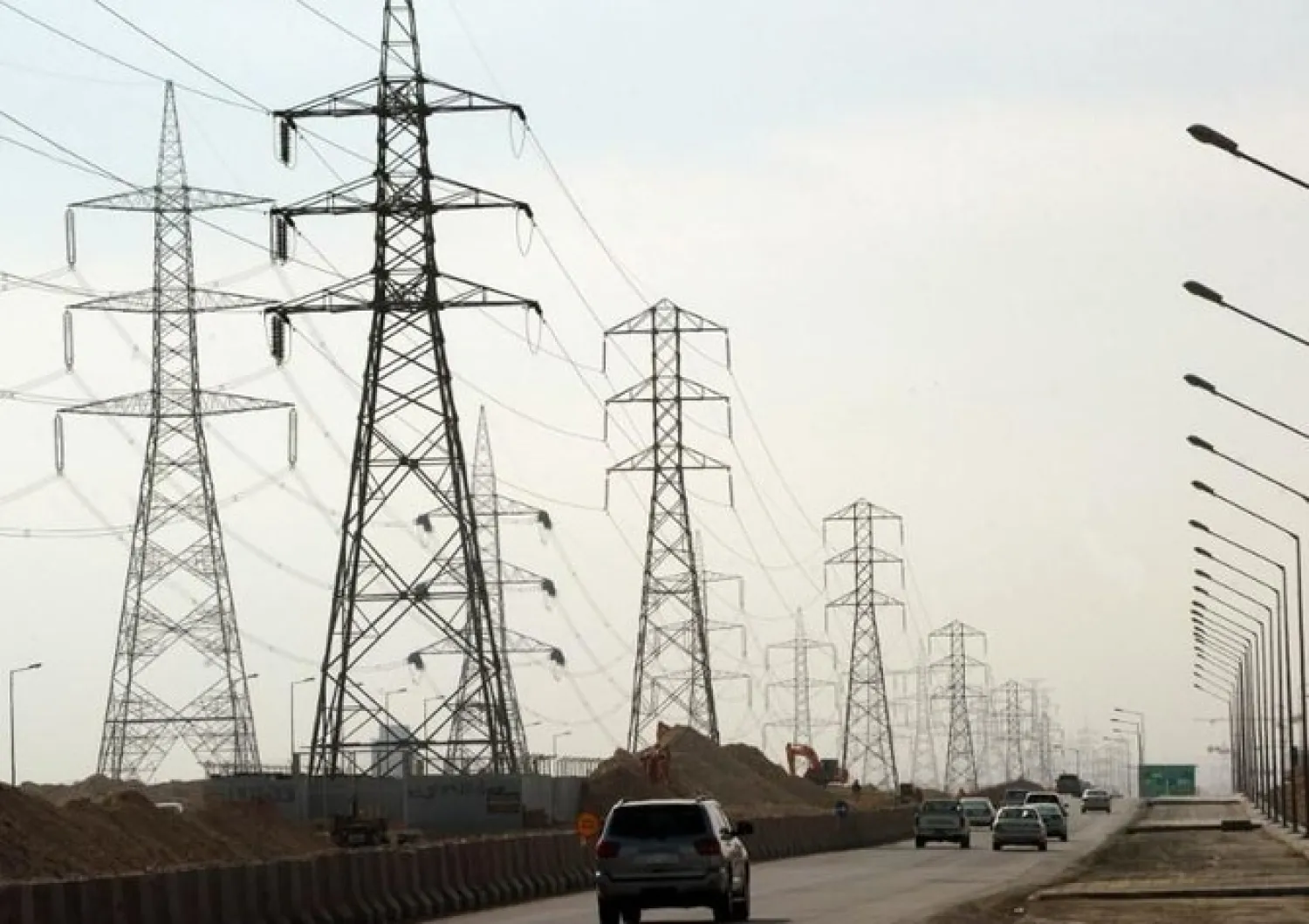 Power lines on the highway (AFP)
