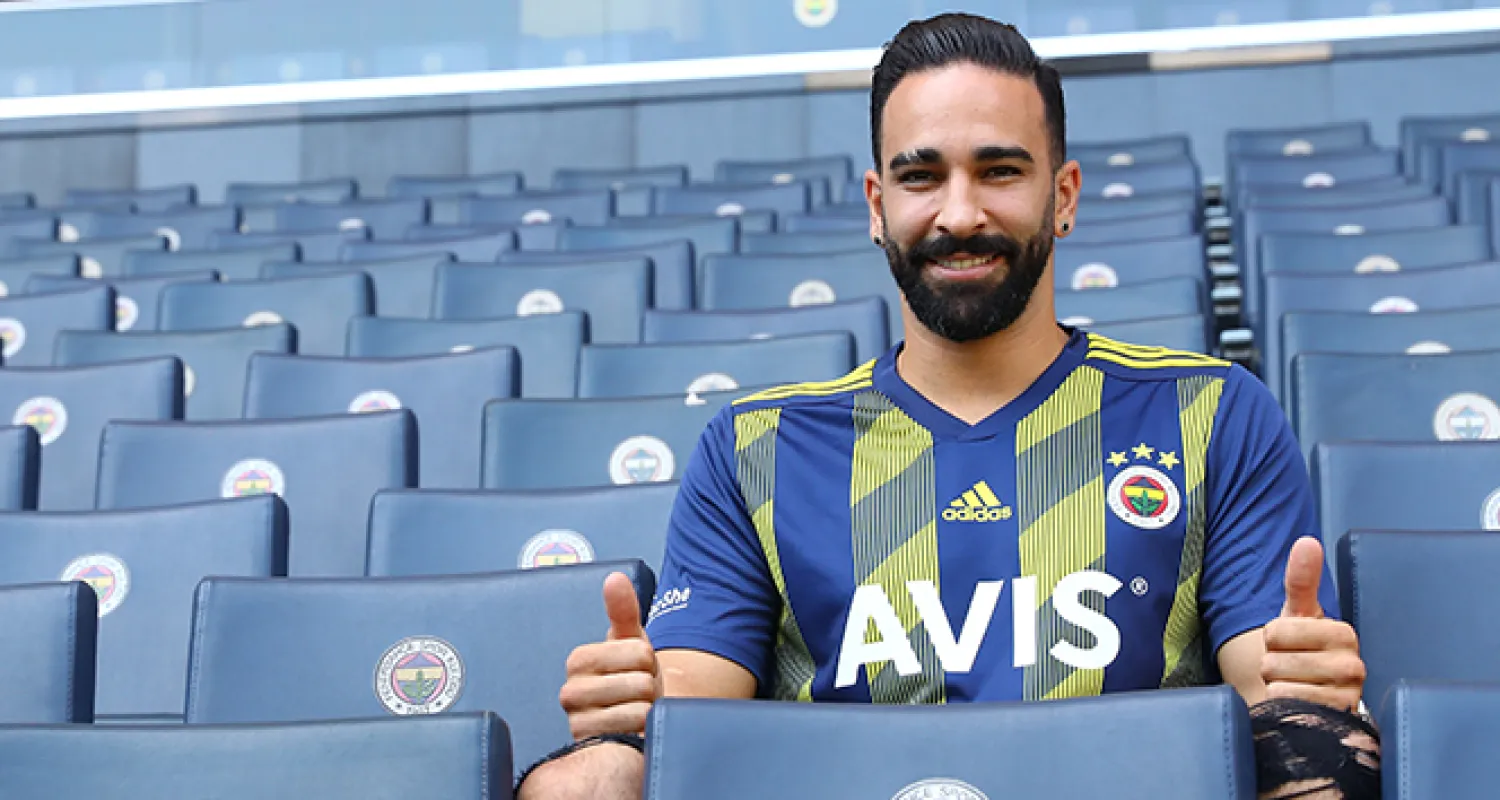 Fenerbahçe, Adil Rami ile sözleşme imzaladı