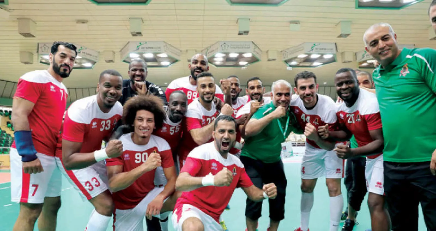 فرحة عارمة أمس بين صفوف لاعبي الوحدة السعودي (تصوير: عيسى الدبيسي)